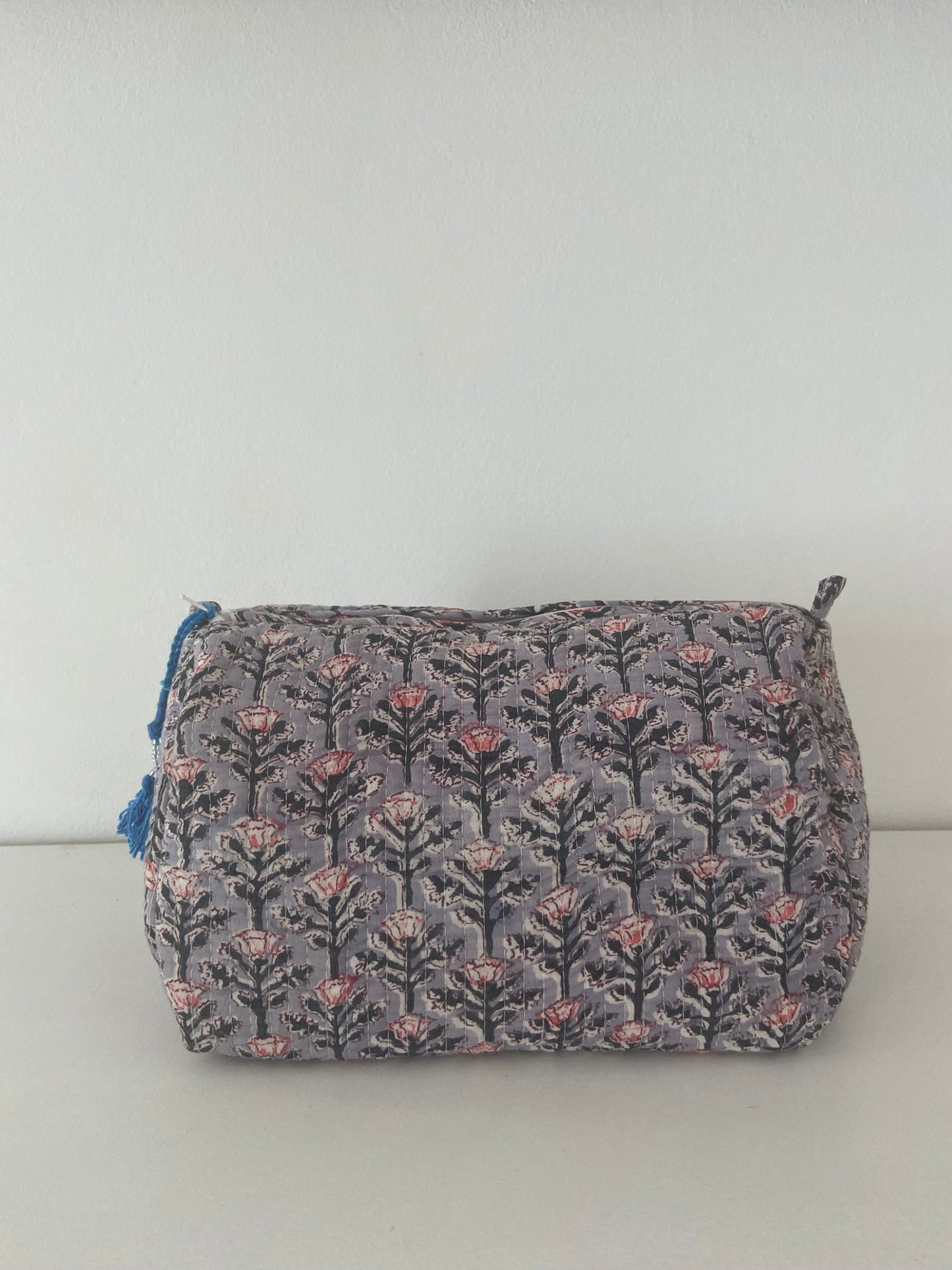 Necessaire