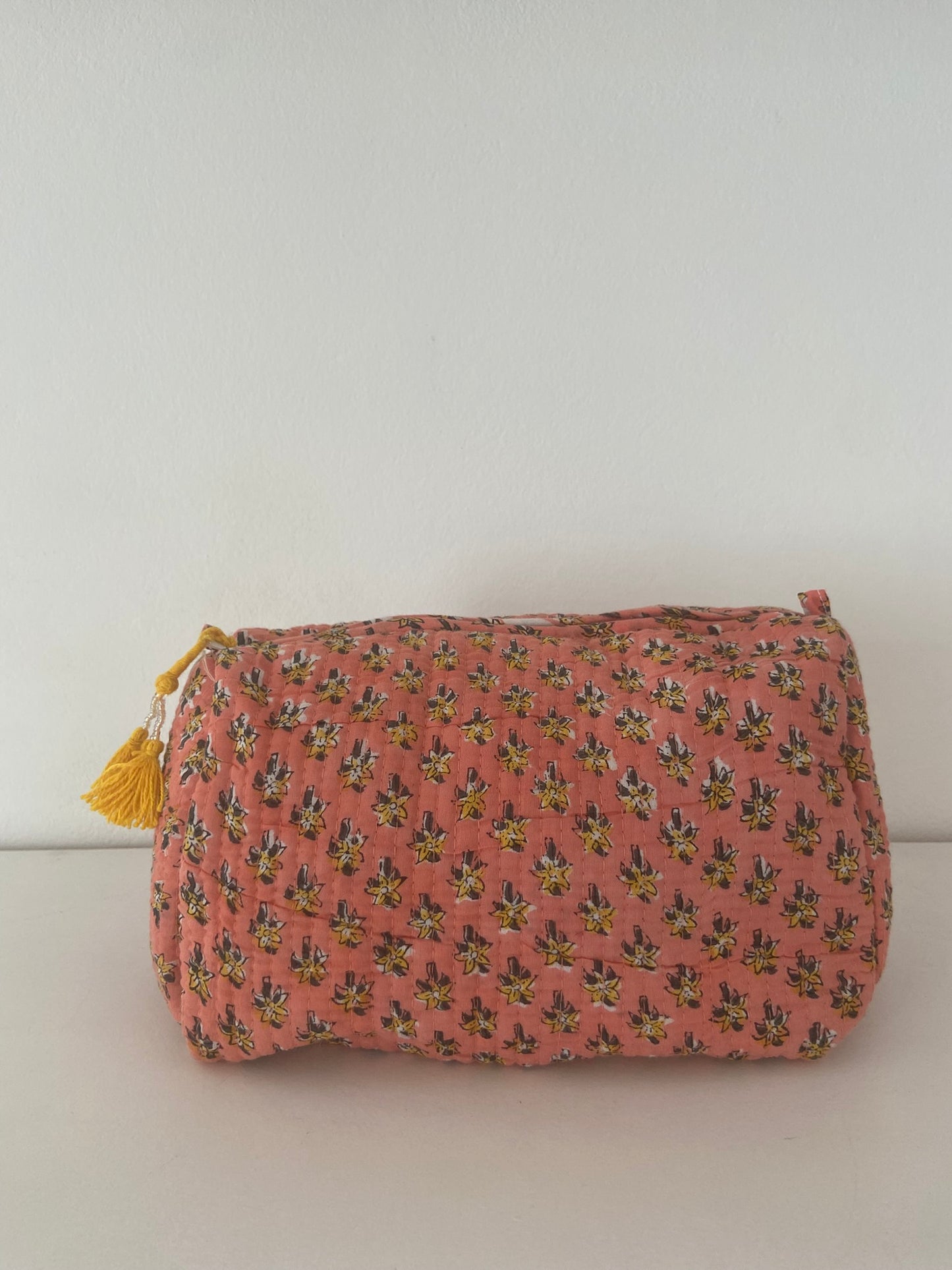Necessaire