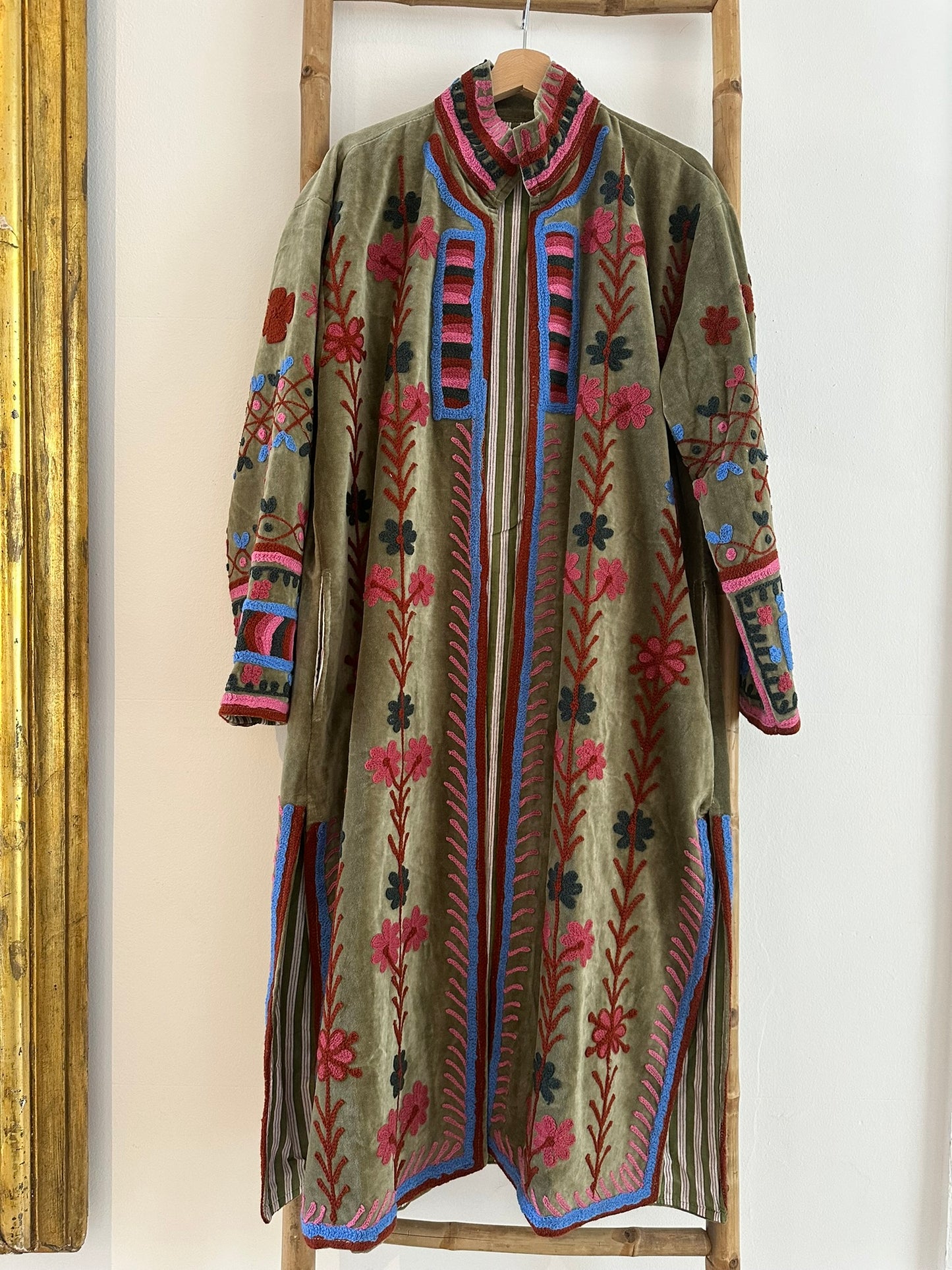 Casaco Comprido Veludo