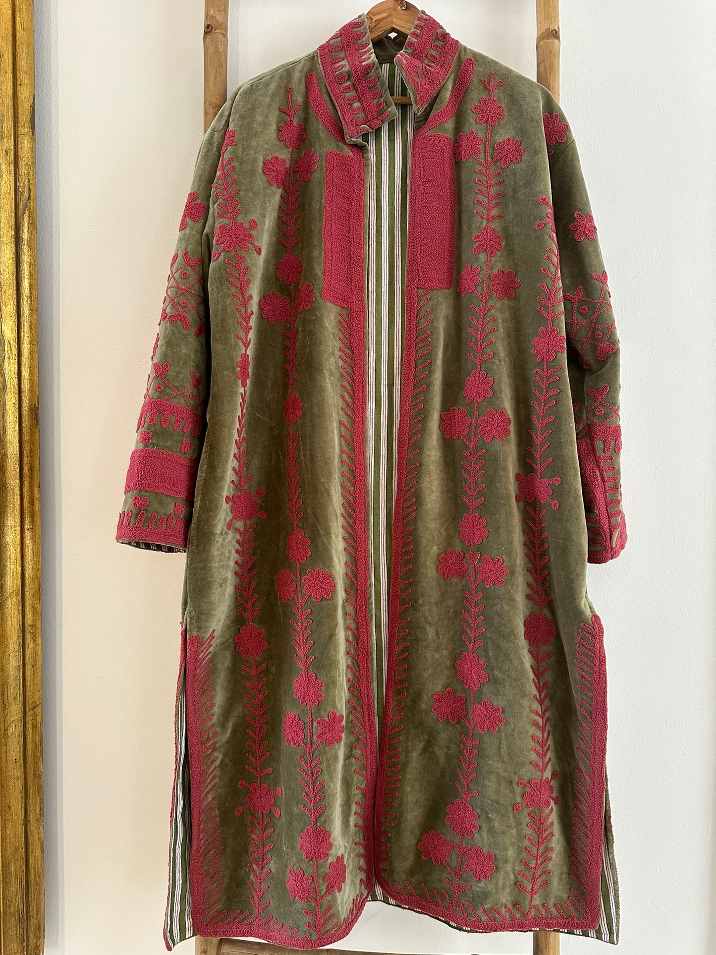 Casaco Comprido Veludo